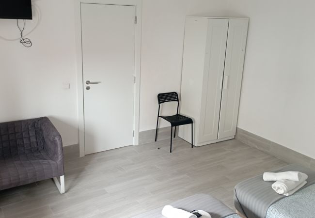 Apartamento em Lisbon - ORIENTE DNA STUDIOS N1 Apartamento em Lisbon - ORIENTE DNA STUDIOS N1