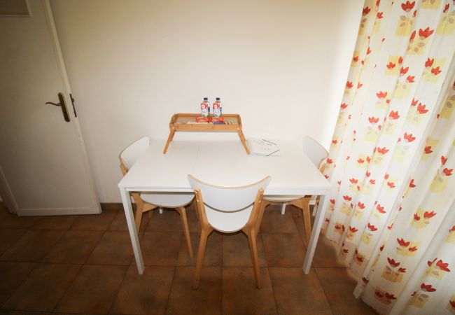 Apartment in Lisbon - ORIENTE DNA STUDIOS III N 10 Apartment in Lisbon - ORIENTE DNA STUDIOS III N 10