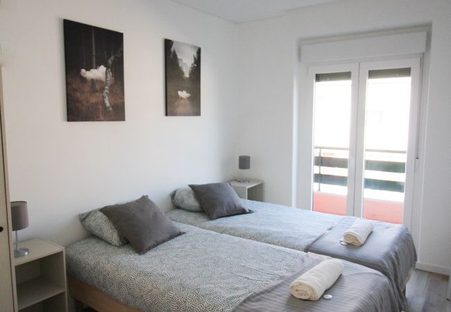 Apartment in Moscavide - ORIENTE DNA STUDIOS X 1DTO Apartment in Moscavide - ORIENTE DNA STUDIOS X 1DTO