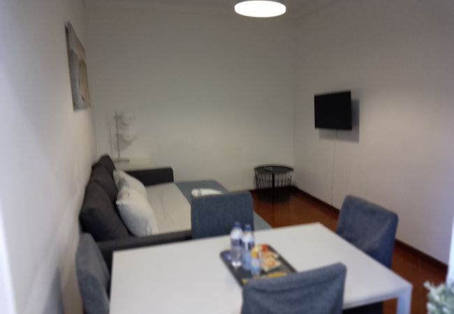 Apartamento en Moscavide - ORIENTE DNA STUDIOS N8 Apartamento en Moscavide - ORIENTE DNA STUDIOS N8