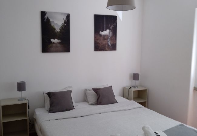 Apartamento en Moscavide - ORIENTE DNA STUDIOS N8 Apartamento en Moscavide - ORIENTE DNA STUDIOS N8