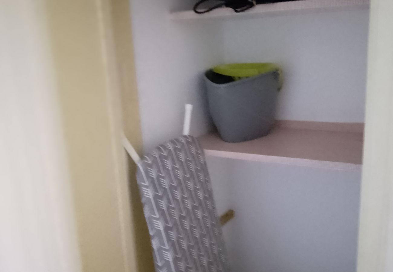Apartamento en Moscavide - ORIENTE DNA STUDIOS N8