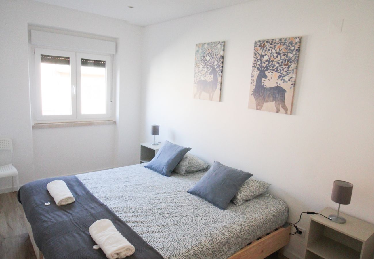 Apartamento en Moscavide - ORIENTE DNA STUDIOS X 3DTO