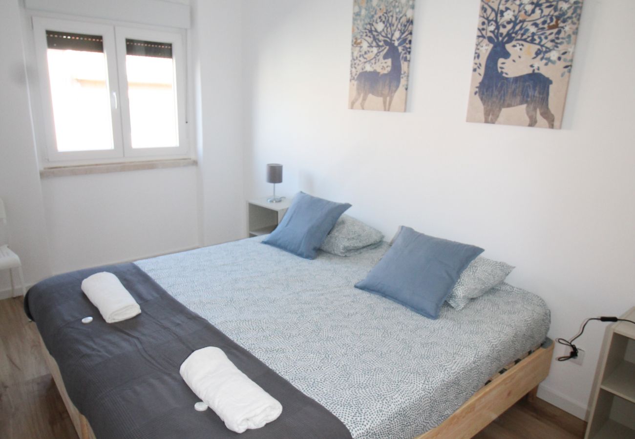 Apartamento en Moscavide - ORIENTE DNA STUDIOS X 3DTO