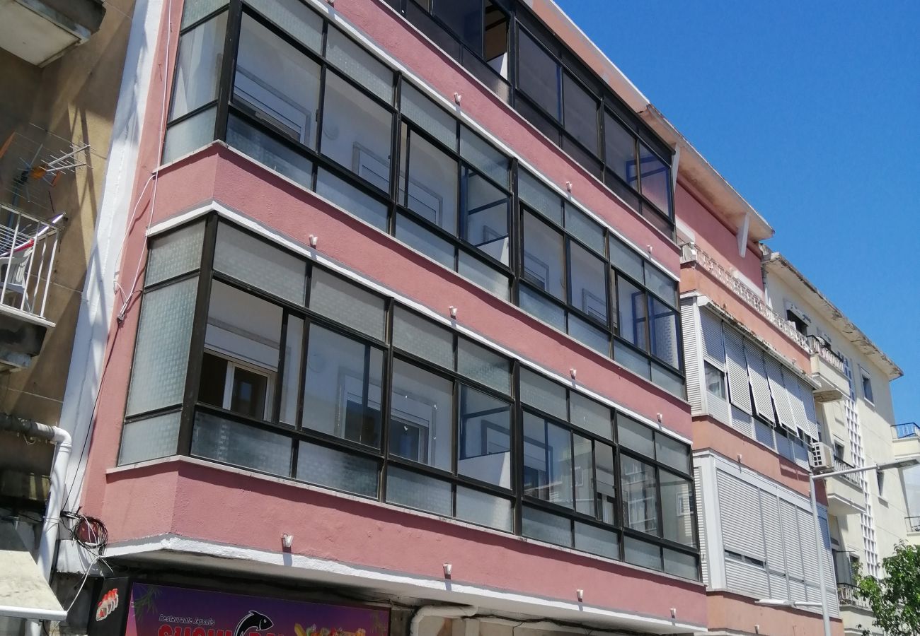 Appartement à Moscavide - ORIENTE DNA STUDIOS V 2 ESQ
